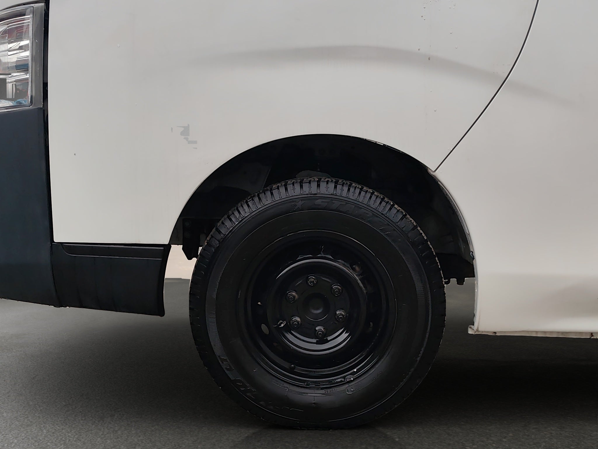 2021 Nissan URVAN 4 PTS AMPLIA TM5 AAC