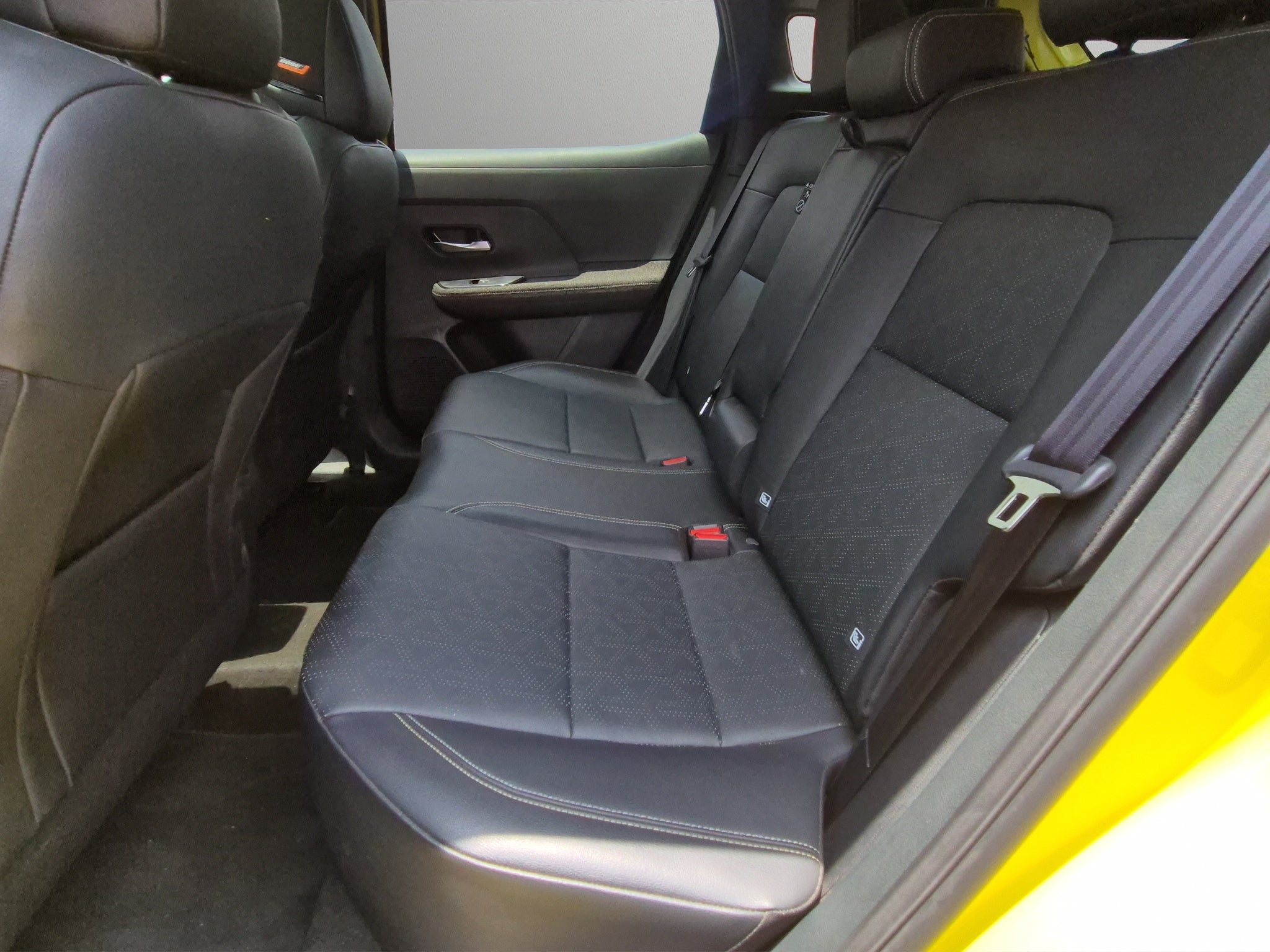 2025 Nissan KICKS 5P PLATINUM L42.0 AUT
