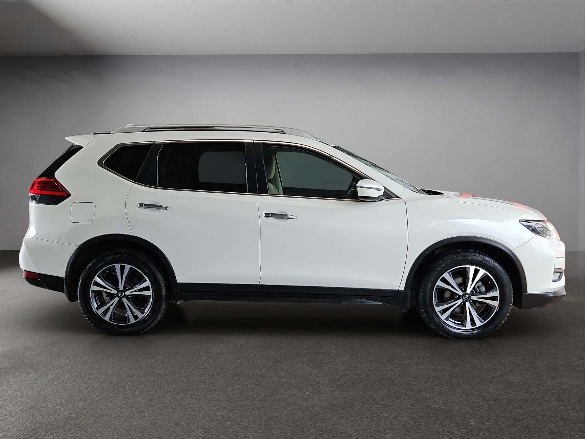 2020 Nissan X-TRAIL 5 PTS ADVANCE CVT QCP 5 PAS RA-18
