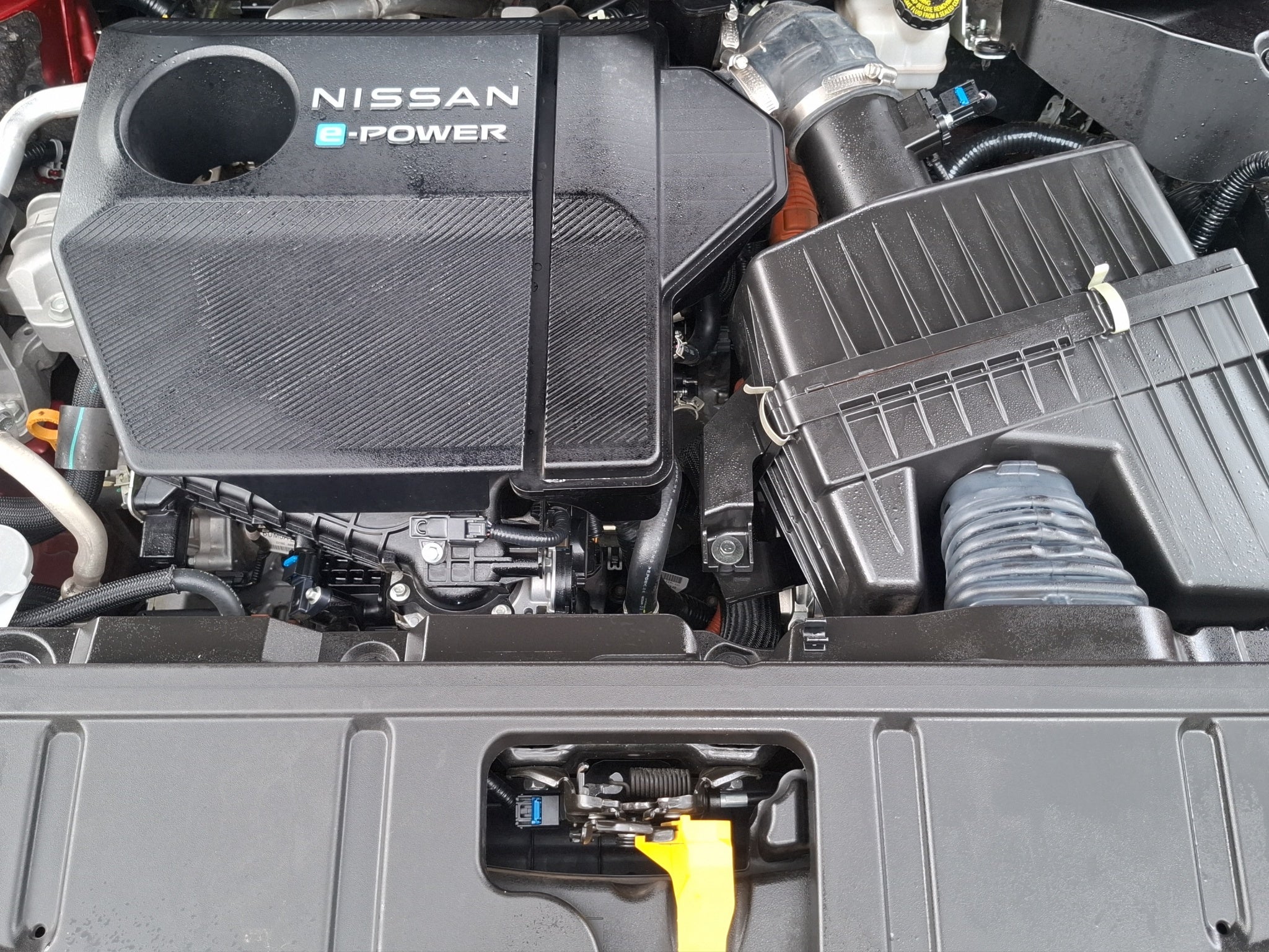 2023 Nissan X-TRAIL 5P PLATINUM E.POWER HEV L31.5 AUT