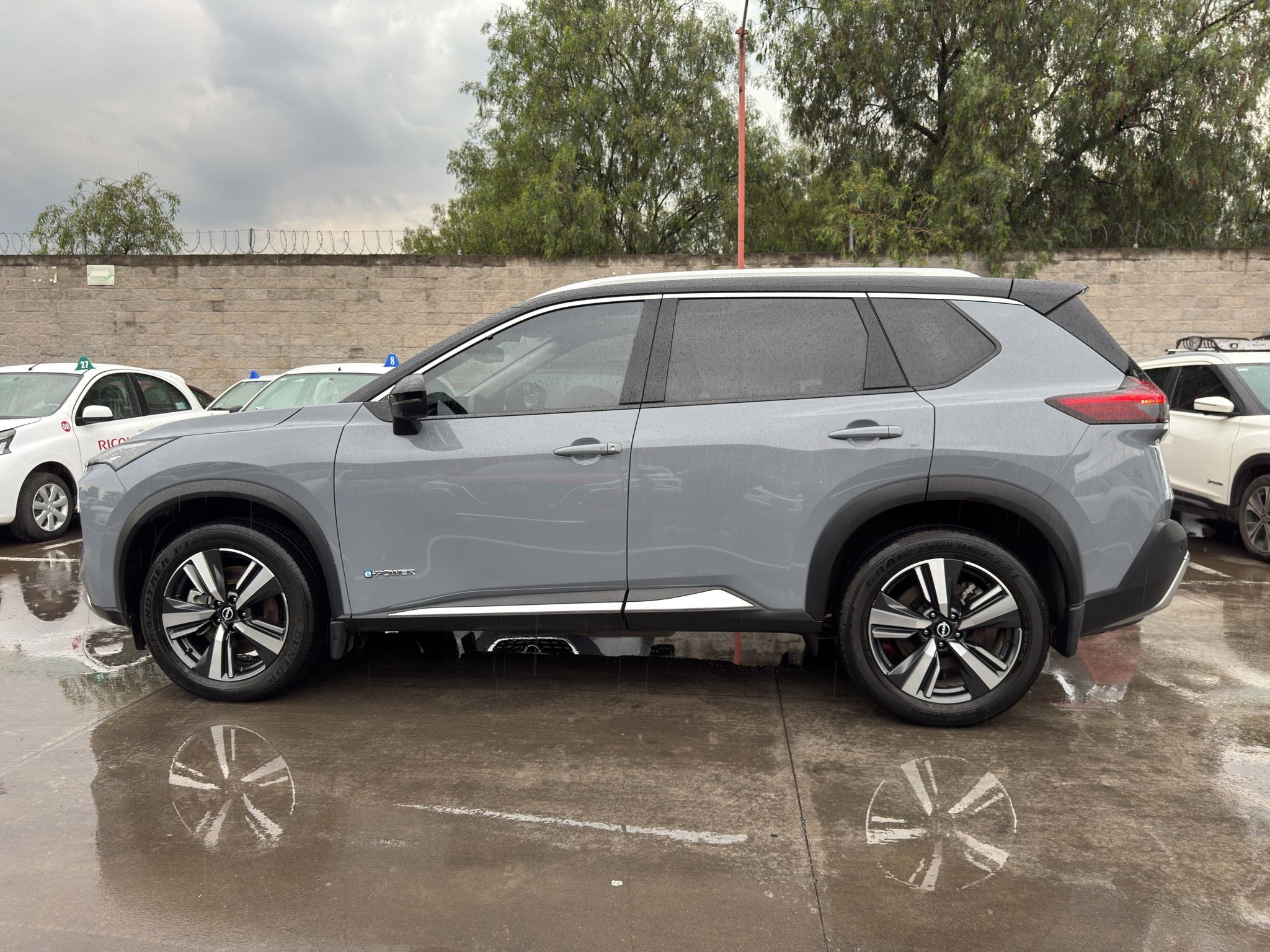 2025 Nissan X-TRAIL 5P PLATINUM E.POWER HEV L31.5 AUT