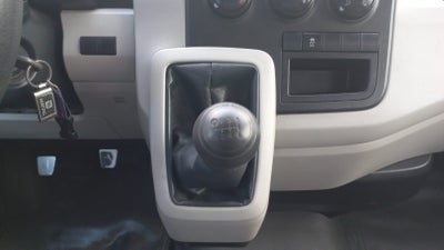 2020 Toyota HIACE 4 PTS DX SUPERLARGA TM5 CVENTANAS