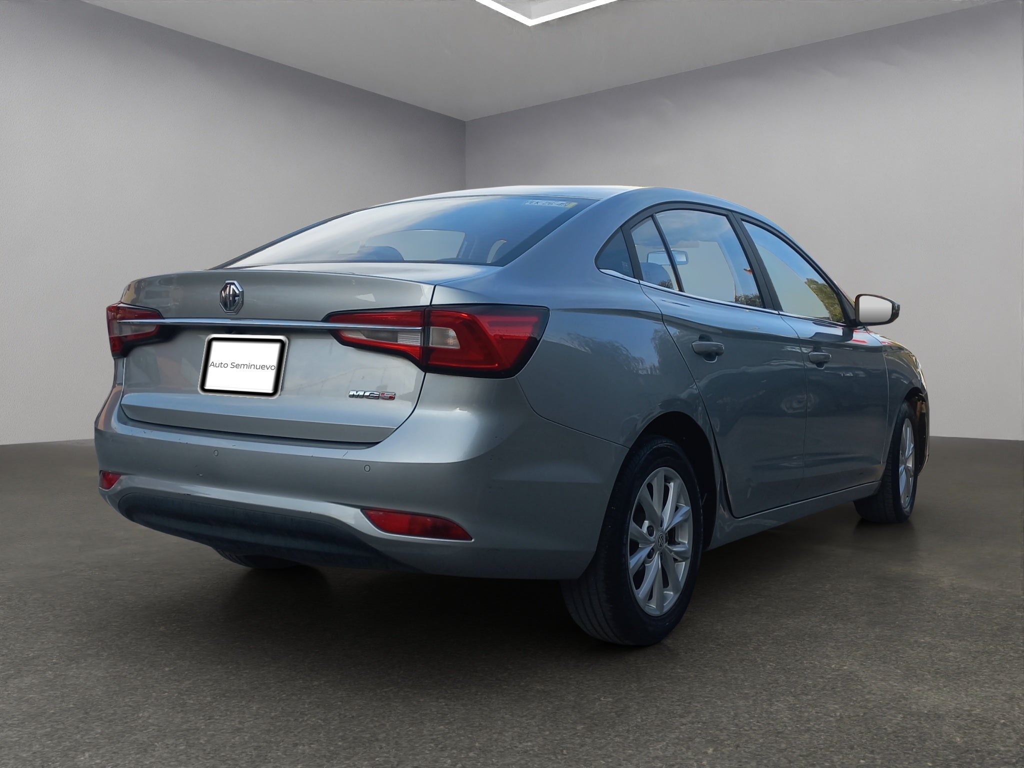 2023 MG MG 5 4 PTS EXCITE 15L TA VE PIEL RA-16