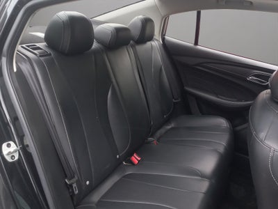 2023 MG MG 5 4 PTS ELEGANCE 15L TA VE PIEL QC RA-16