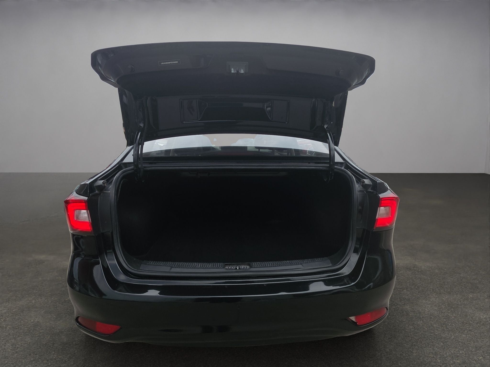 2023 MG MG 5 1.5 DEL Elegance At