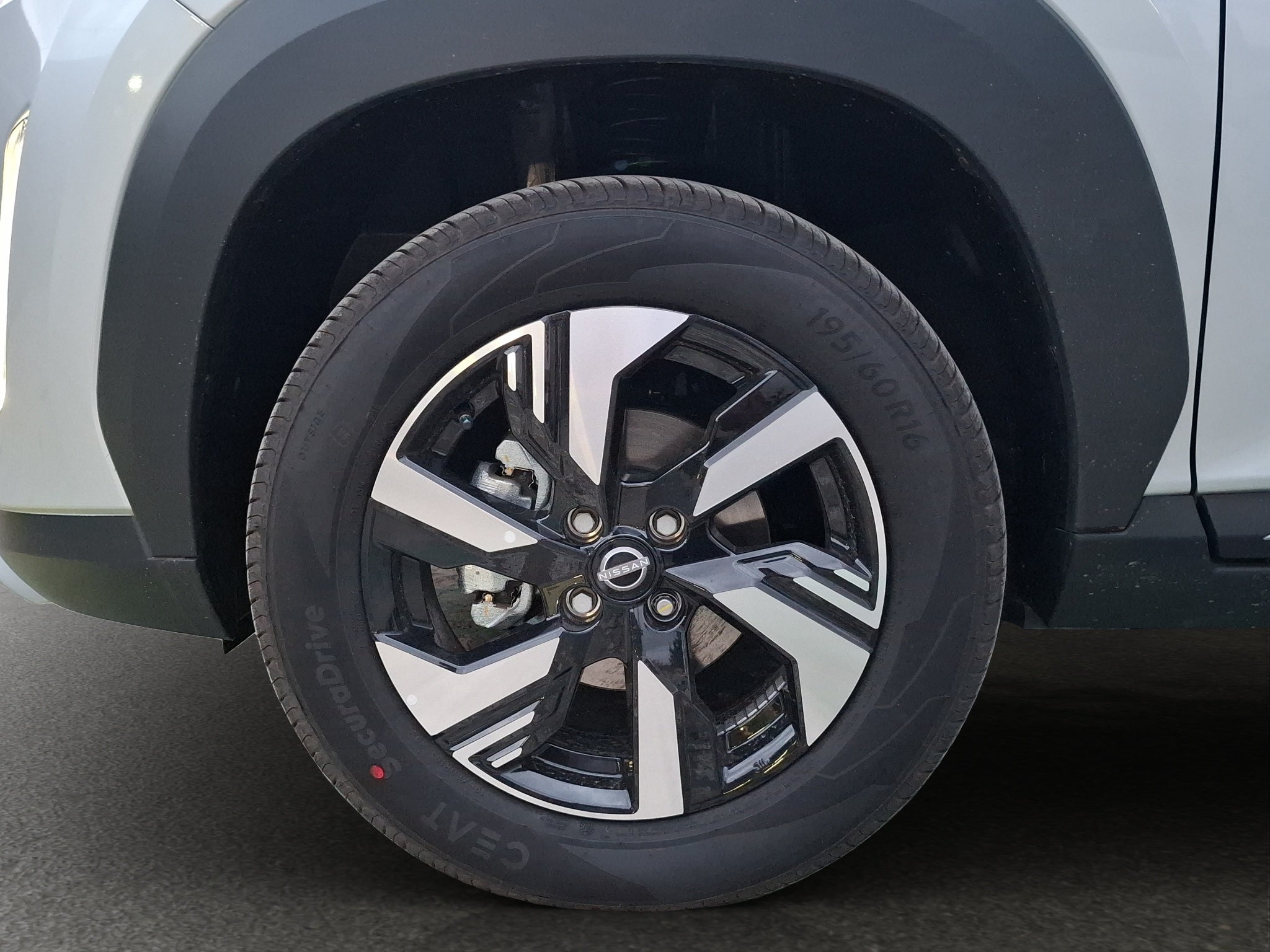 2026 Nissan MAGNITE MAGNITE ADVANCE CVT