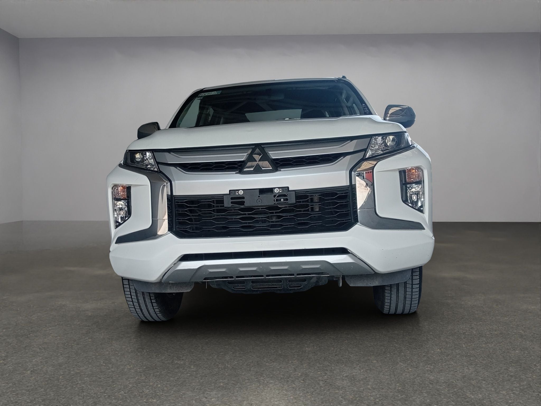 2022 Mitsubishi L200 2.4 GLX 4x2 Mt