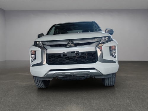 2022 Mitsubishi L200 2.4 GLX 4x2 Mt