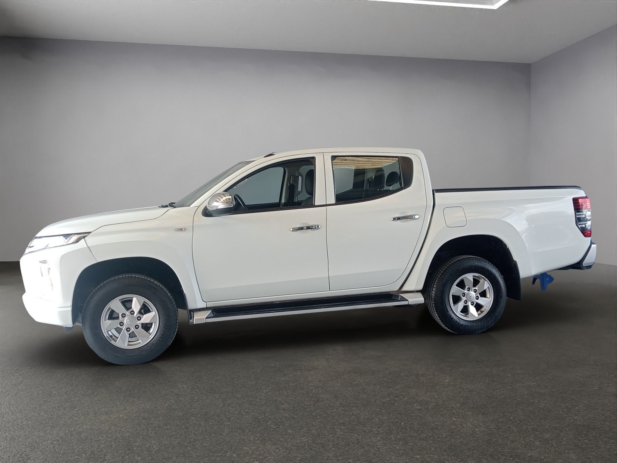 2022 Mitsubishi L200 2.4 GLX 4x2 Mt