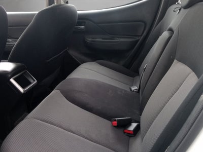 2023 Mitsubishi L200 2.4 Glx Cabina Doble 4x2 Mt