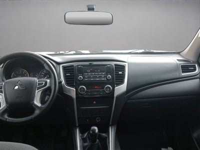 2023 Mitsubishi L200 2.4 Glx Cabina Doble 4x2 Mt