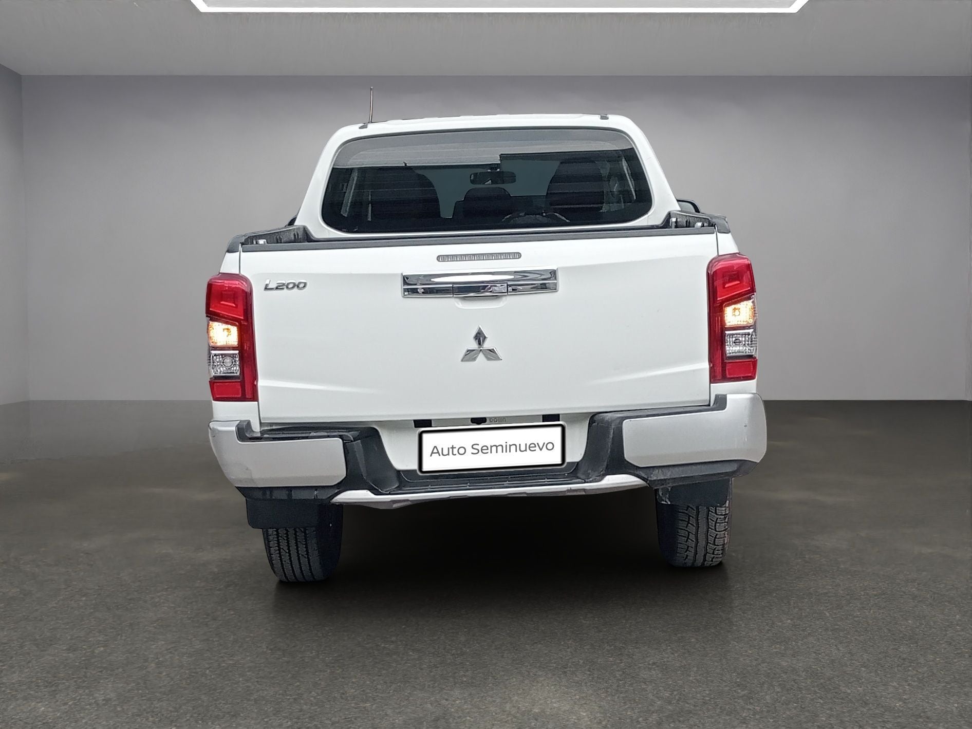 2022 Mitsubishi L200 2.4 Glx Cabina Doble 4x2 Mt