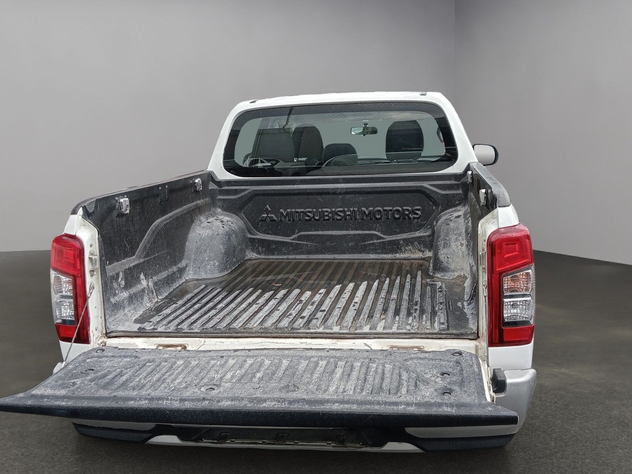 2023 Mitsubishi L200 2.4 Glx Cabina Doble 4x2 Mt