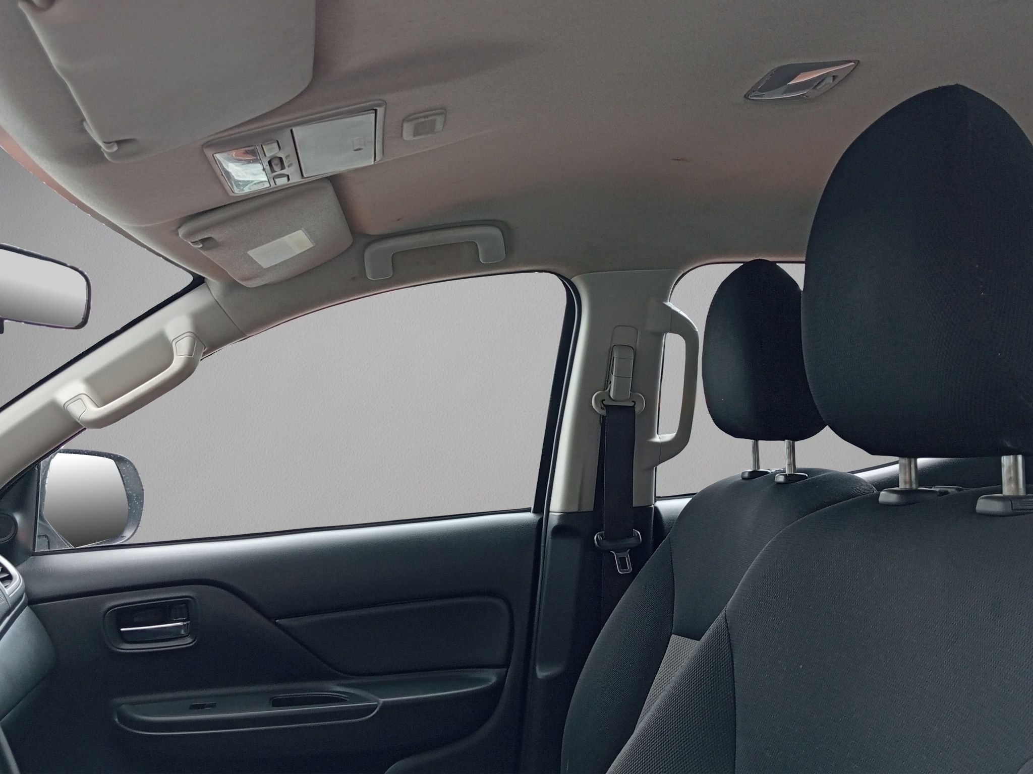 2023 Mitsubishi L200 2.4 Glx Cabina Doble 4x2 Mt