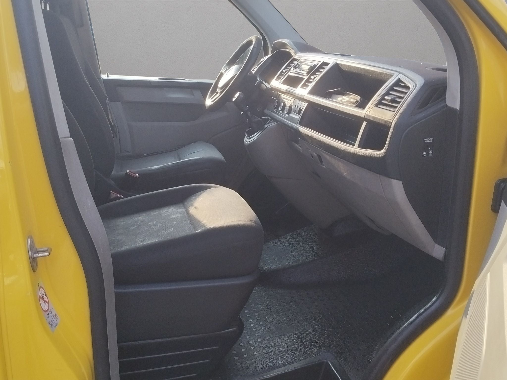 2018 Volkswagen Transporter 2.0 Cargo Van Mt